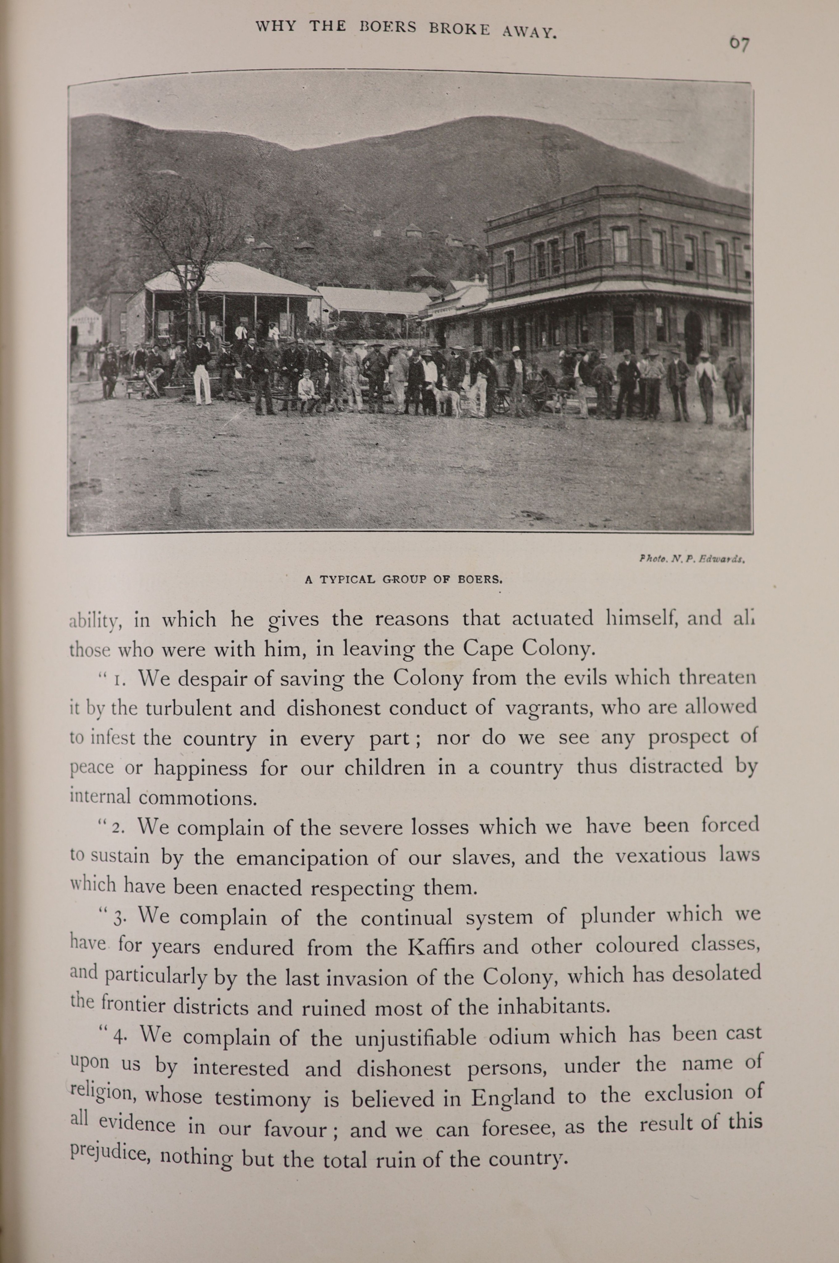 Brown, Harold - War with the Boers. An account of the past and present troubles with the South African Republics. 5 Vols. Complete with 36 plates, 20 photogravures and 12 maps (of which 1 is double page), as well as nume